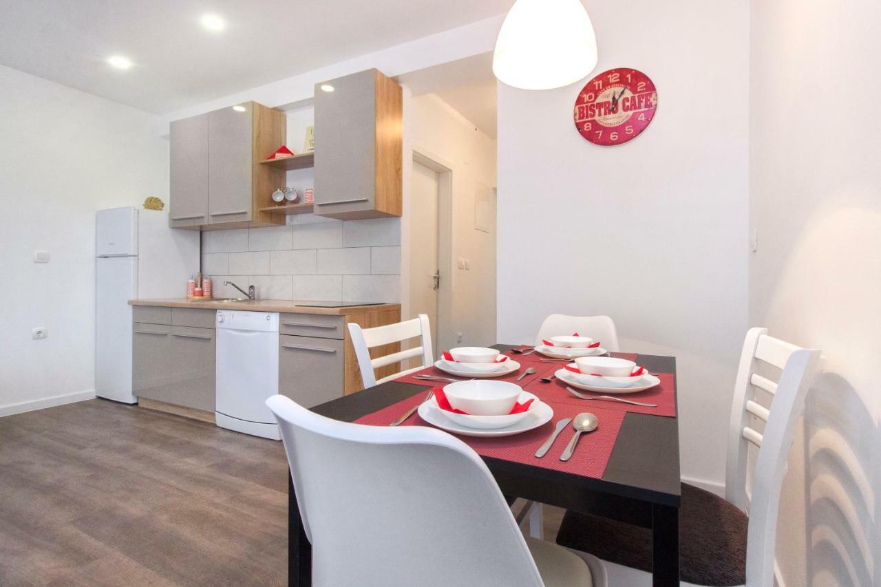 Apartmani Olivette Šibenik Екстериор снимка