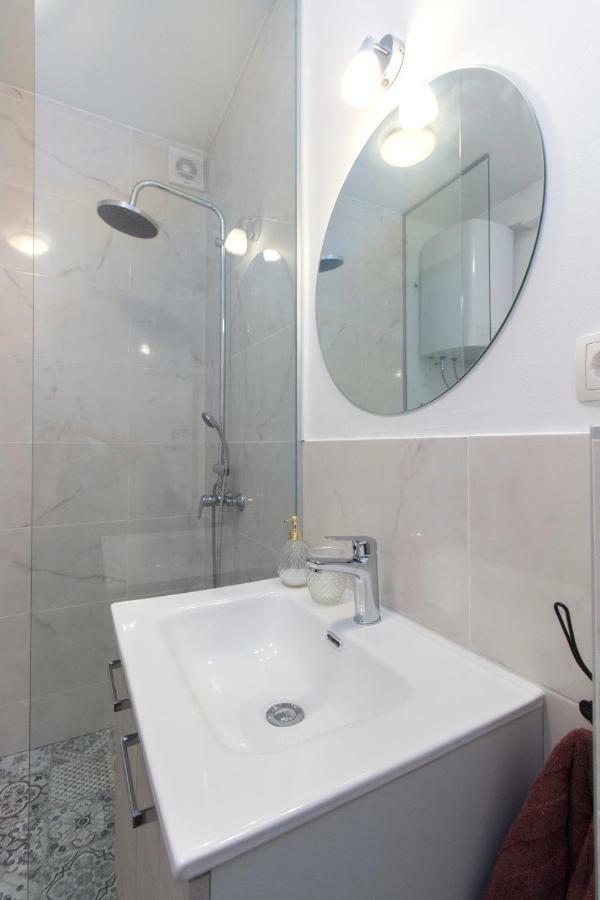 Apartmani Olivette Šibenik Екстериор снимка