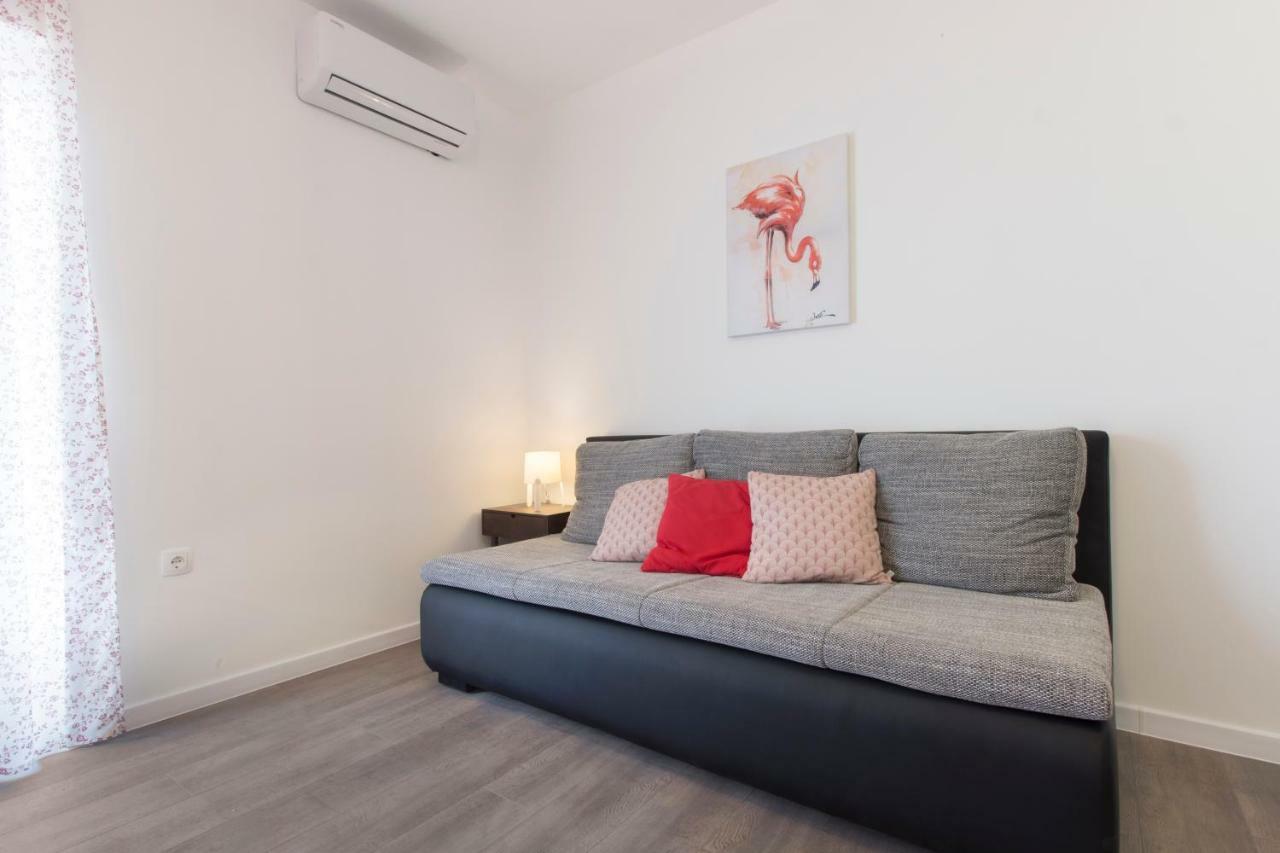 Apartmani Olivette Šibenik Екстериор снимка