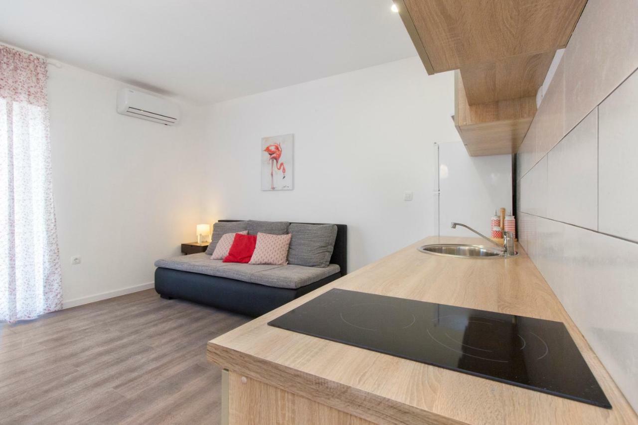 Apartmani Olivette Šibenik Екстериор снимка