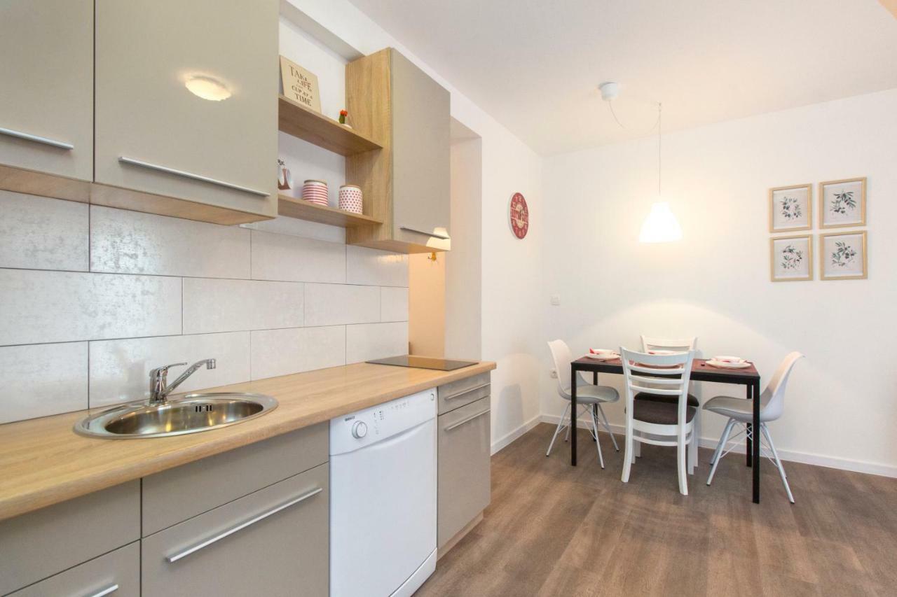 Apartmani Olivette Šibenik Екстериор снимка