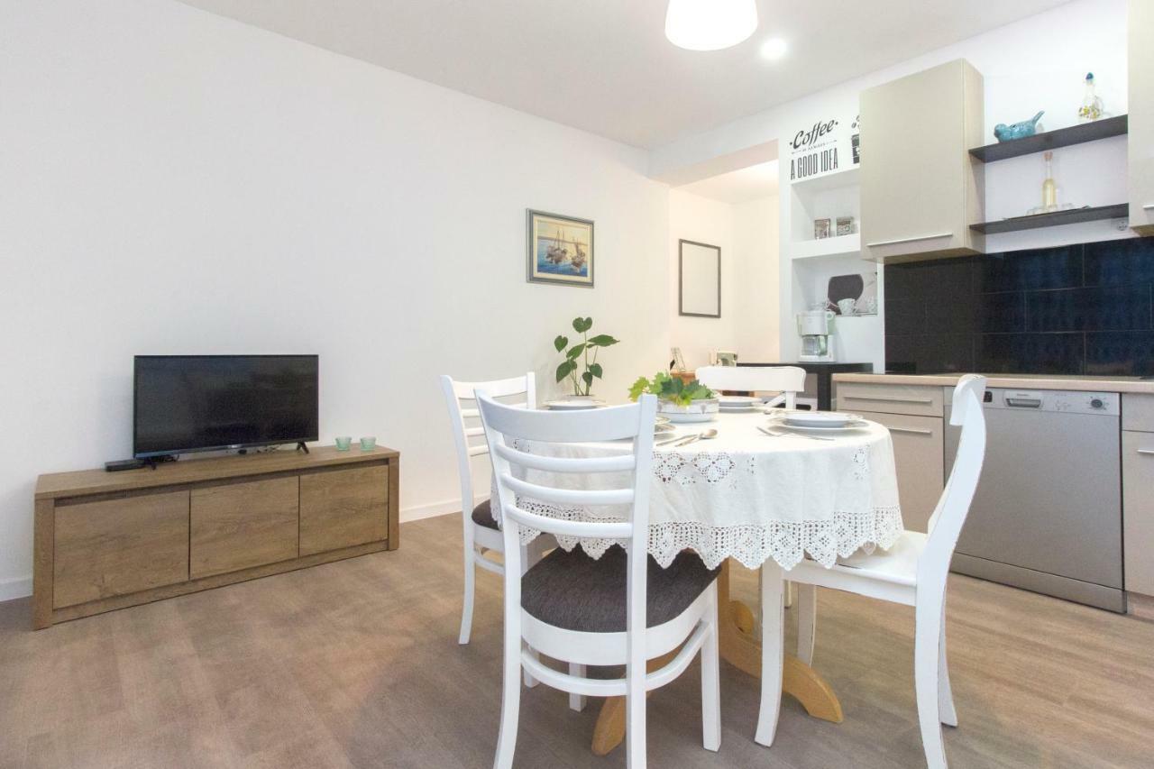 Apartmani Olivette Šibenik Екстериор снимка